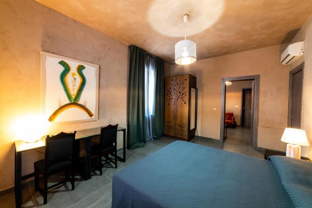 Speciale Tarshito'S Home - Atrium And Terrace Bari Esterno foto