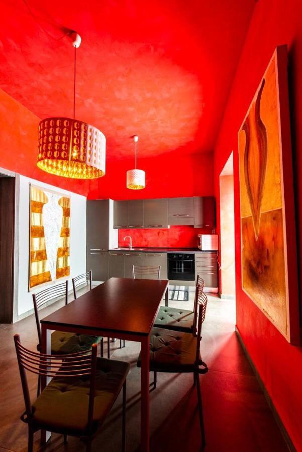 Speciale Tarshito'S Home - Atrium And Terrace Bari Esterno foto