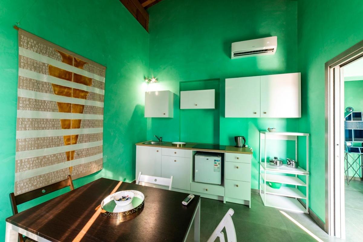 Speciale Tarshito'S Home - Atrium And Terrace Bari Esterno foto