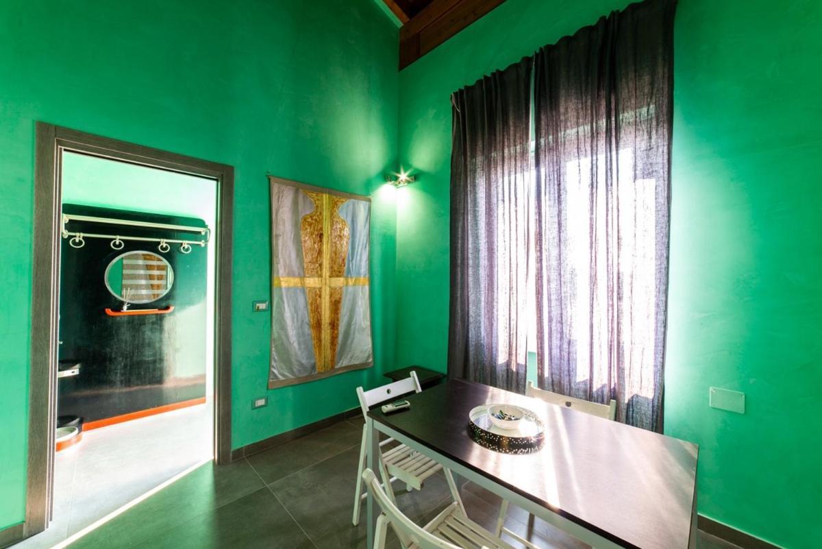 Speciale Tarshito'S Home - Atrium And Terrace Bari Esterno foto